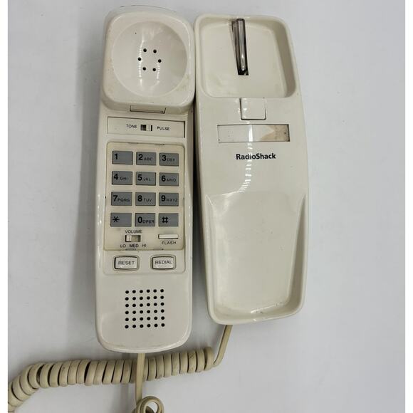 Vtg Radio Shack SlimLine Push Button Telephone White Backlit Corded Phone 43-874 - Picture 2 of 8